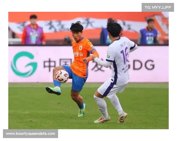 瓦科远射破门,泰山主场先声夺人